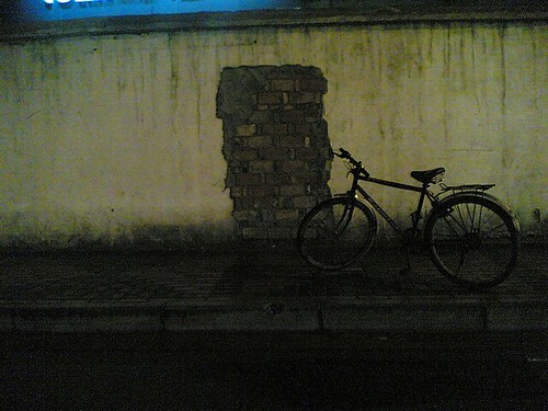 都市传说《一直骑脚踏车的梦》