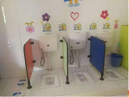 在幼稚园的厕所大便 都市传说